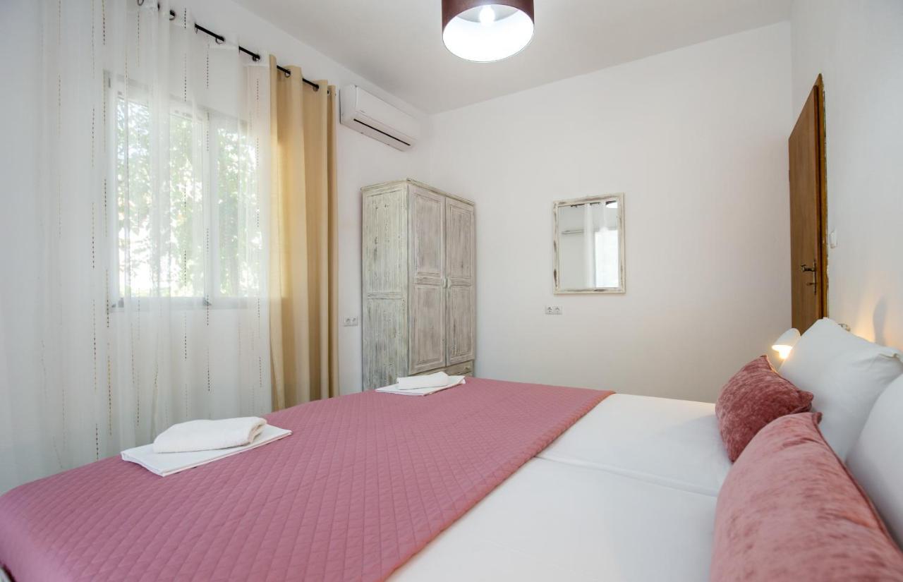 Haus Irene Hotel Potos Ngoại thất bức ảnh
